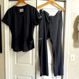 Sketchers Charcoal Grey Scrub set